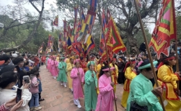 Tưng bừng khai hội đền S&oacute;c