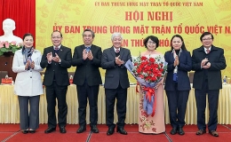 Đồng ch&iacute; T&ocirc; Thị B&iacute;ch Ch&acirc;u giữ chức Ph&oacute; Chủ tịch Ủy ban Trung ương Mặt trận Tổ quốc Việt Nam