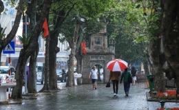 Miền Bắc mưa ph&ugrave;n k&egrave;m sương m&ugrave;