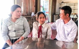 Thầy gi&aacute;o người Th&aacute;i B&igrave;nh:  25 năm &ldquo;gieo chữ&rdquo; dưới ch&acirc;n n&uacute;i Ngọc Linh