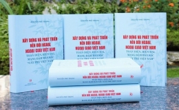 X&acirc;y dựng, đ&agrave;o tạo v&agrave; bồi dưỡng đội ngũ c&aacute;n bộ tinh nhuệ l&agrave;m c&ocirc;ng t&aacute;c đối ngoại