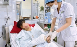 5 ng&agrave;y nghỉ Tết c&oacute; 282 trường hợp kh&aacute;m, cấp cứu do ph&aacute;o nổ