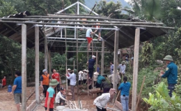 Ho&agrave;n th&agrave;nh x&oacute;a nh&agrave; tạm, nh&agrave; dột n&aacute;t l&agrave; một nhiệm vụ ch&iacute;nh trị đặc biệt quan trọng