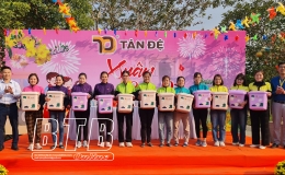 Hơn 15.000 người lao động C&ocirc;ng ty T&acirc;n Đệ nhận qu&agrave; tết sớm