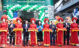 Khai trương điểm giới thiệu v&agrave; b&aacute;n sản phẩm OCOP