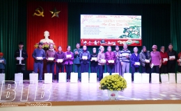 Tổ chức chương tr&igrave;nh &ldquo;Xu&acirc;n bi&ecirc;n ph&ograve;ng - ấm l&ograve;ng d&acirc;n bản&rdquo; tại x&atilde; Thụy Xu&acirc;n