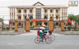 Quỳnh Minh: Tr&ecirc;n những chặng đường đổi mới