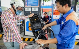 Gi&aacute; xăng c&oacute; thể giảm s&acirc;u