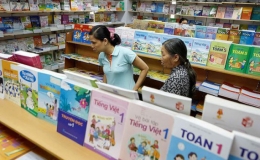 Th&ecirc;m 7 cuốn s&aacute;ch gi&aacute;o khoa lớp 1 được ph&ecirc; duyệt