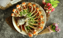 C&aacute; hấp chim c&ocirc;ng - M&oacute;n ăn mang tới may mắn cho năm mới