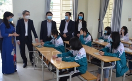 C&aacute;c đồng ch&iacute; l&atilde;nh đạo tỉnh: Kiểm tra, chỉ đạo c&ocirc;ng t&aacute;c ph&ograve;ng, chống dịch Covid-19 tại một số trường học