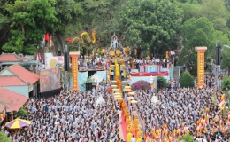 Lễ hội Qu&aacute;n Thế &Acirc;m Ngũ H&agrave;nh Sơn trở th&agrave;nh Di sản văn h&oacute;a phi vật thể quốc gia
