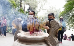 Giỗ Tổ H&ugrave;ng Vương năm nay chỉ tổ chức phần lễ, hạn chế tập trung qu&aacute; đ&ocirc;ng người