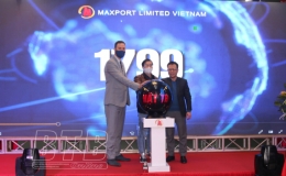 Kh&aacute;nh th&agrave;nh hệ thống điện mặt trời &aacute;p m&aacute;i nh&agrave; m&aacute;y Maxport 9