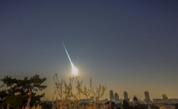 Ph&aacute;t hiện một tiểu h&agrave;nh tinh ngay trước khi va chạm Tr&aacute;i đất