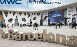 AI sẽ l&agrave; c&ocirc;ng nghệ bao tr&ugrave;m MWC 2024