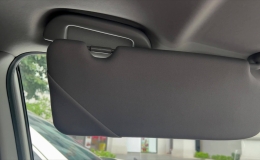 'B&iacute; mật' tr&ecirc;n tấm chắn nắng &ocirc;t&ocirc; nhiều t&agrave;i xế chưa biết