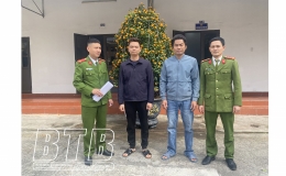 C&ocirc;ng an huyện Vũ Thư: Khởi tố vụ &aacute;n, bắt tạm giam 2 đối tượng đốt ph&aacute;o tr&aacute;i ph&eacute;p   