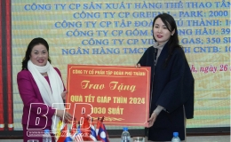 Cộng đồng doanh nghiệp tỉnh: Tặng hơn 37.000 suất qu&agrave; tết cho gia đ&igrave;nh ch&iacute;nh s&aacute;ch v&agrave; hộ ngh&egrave;o