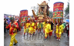 Hướng về lễ hội truyền thống