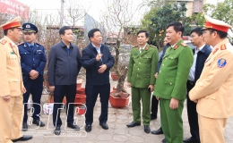 Kiểm tra, chỉ đạo c&ocirc;ng t&aacute;c bảo đảm an to&agrave;n giao th&ocirc;ng dịp tết Nguy&ecirc;n đ&aacute;n Gi&aacute;p Th&igrave;n 2024