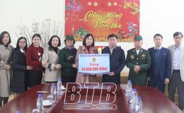 Ng&agrave;nh ng&acirc;n h&agrave;ng: Chia sẻ kh&oacute; khăn với người ngh&egrave;o v&agrave; c&aacute;c đối tượng ch&iacute;nh s&aacute;ch