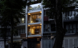 Nh&agrave; phố tối giản ứng dụng thiết bị th&ocirc;ng minh