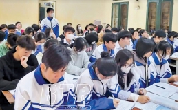 Ph&acirc;́n khởi với tinh th&acirc;̀n giảm tải trong phương &aacute;n thi tốt nghiệp THPT mới