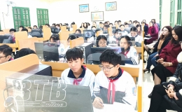 Trường THCS Ph&uacute; Xu&acirc;n tổ chức chuy&ecirc;n đề "Khai th&aacute;c học liệu số trong dạy học tiếng Anh"