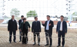  Đồng ch&iacute; Trưởng ban D&acirc;n vận Tỉnh ủy kiểm tra c&ocirc;ng t&aacute;c chuẩn bị lễ hội đền Trần