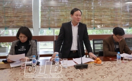 Gi&aacute;m s&aacute;t việc thực hiện ch&iacute;nh s&aacute;ch ph&aacute;p luật về an to&agrave;n thực phẩm