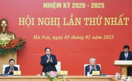 Nỗ lực x&acirc;y dựng Đảng bộ Ch&iacute;nh phủ trong sạch, vững mạnh, gắn b&oacute; mật thiết với nh&acirc;n d&acirc;n