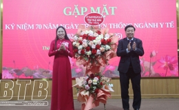 Th&agrave;nh phố: Gặp mặt kỷ niệm 70 năm ng&agrave;y truyền thống ng&agrave;nh y tế