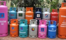 Gi&aacute; gas giảm mạnh 13.000 đồng/b&igrave;nh