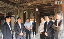 Gi&aacute;m s&aacute;t việc quản l&yacute; tổ chức lễ hội v&agrave; c&ocirc;ng t&aacute;c tu bổ, t&ocirc;n tạo, ph&aacute;t huy gi&aacute; trị c&aacute;c di t&iacute;ch cấp tỉnh, cấp quốc gia tại x&atilde; Hiệp H&ograve;a (Vũ Thư)