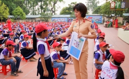 Phấn đấu giảm thiểu tai nạn giao th&ocirc;ng tr&ecirc;n cả ba ti&ecirc;u ch&iacute;