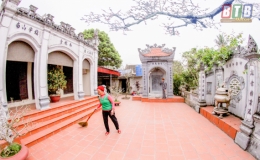 D&ograve;ng s&ocirc;ng kh&ocirc;ng dĩ v&atilde;ng