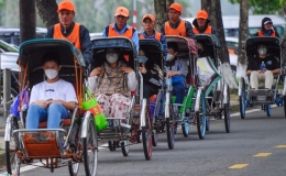 Hạn chế việc l&acirc;y lan dịch Covid-19 qua đường du lịch