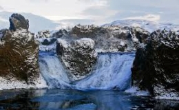 Cảnh sắc tuyệt đẹp của thung lũng Landmannalauga