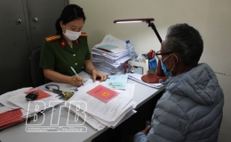 C&ocirc;ng an huyện Th&aacute;i Thụy: Nỗ lực cấp căn cước c&ocirc;ng d&acirc;n gắn ch&iacute;p điện tử 