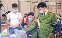 Đẩy nhanh tiến độ cấp căn cước c&ocirc;ng d&acirc;n gắn ch&iacute;p điện tử