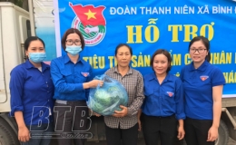  Đo&agrave;n Thanh ni&ecirc;n x&atilde; B&igrave;nh Định: Hỗ trợ ti&ecirc;u thụ n&ocirc;ng sản cho người d&acirc;n