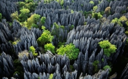 Những tuyệt t&aacute;c cảnh quan n&uacute;i đ&aacute; tr&ecirc;n khắp thế giới