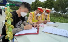 1.300 l&aacute;i xe vi phạm bị xử l&yacute; trong 3 ng&agrave;y đầu cao điểm kiểm tra