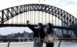 Australia c&ocirc;ng bố kế hoạch đ&oacute;n kh&aacute;ch quốc tế trở lại
