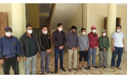 C&ocirc;ng an huyện Hưng H&agrave;: Bắt 9 đối tượng đ&aacute;nh bạc thu giữ hơn 62 triệu đồng