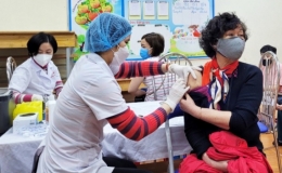 Đại diện WHO tại Việt Nam: Số ca mắc tăng nhanh, đại dịch Covid-19 chưa kết th&uacute;c