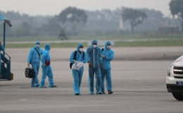 Đề xuất nới lỏng quy định x&eacute;t nghiệm v&agrave; c&aacute;ch ly kh&aacute;ch nhập cảnh