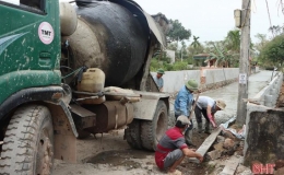 H&agrave; Tĩnh: Huyện n&ocirc;ng th&ocirc;n mới Cẩm Xuy&ecirc;n thi đua 'n&acirc;ng chất' c&aacute;c ti&ecirc;u ch&iacute;
