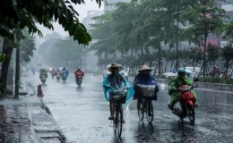 Kh&ocirc;ng kh&iacute; lạnh g&acirc;y mưa to ở Bắc Bộ v&agrave; Bắc Trung Bộ